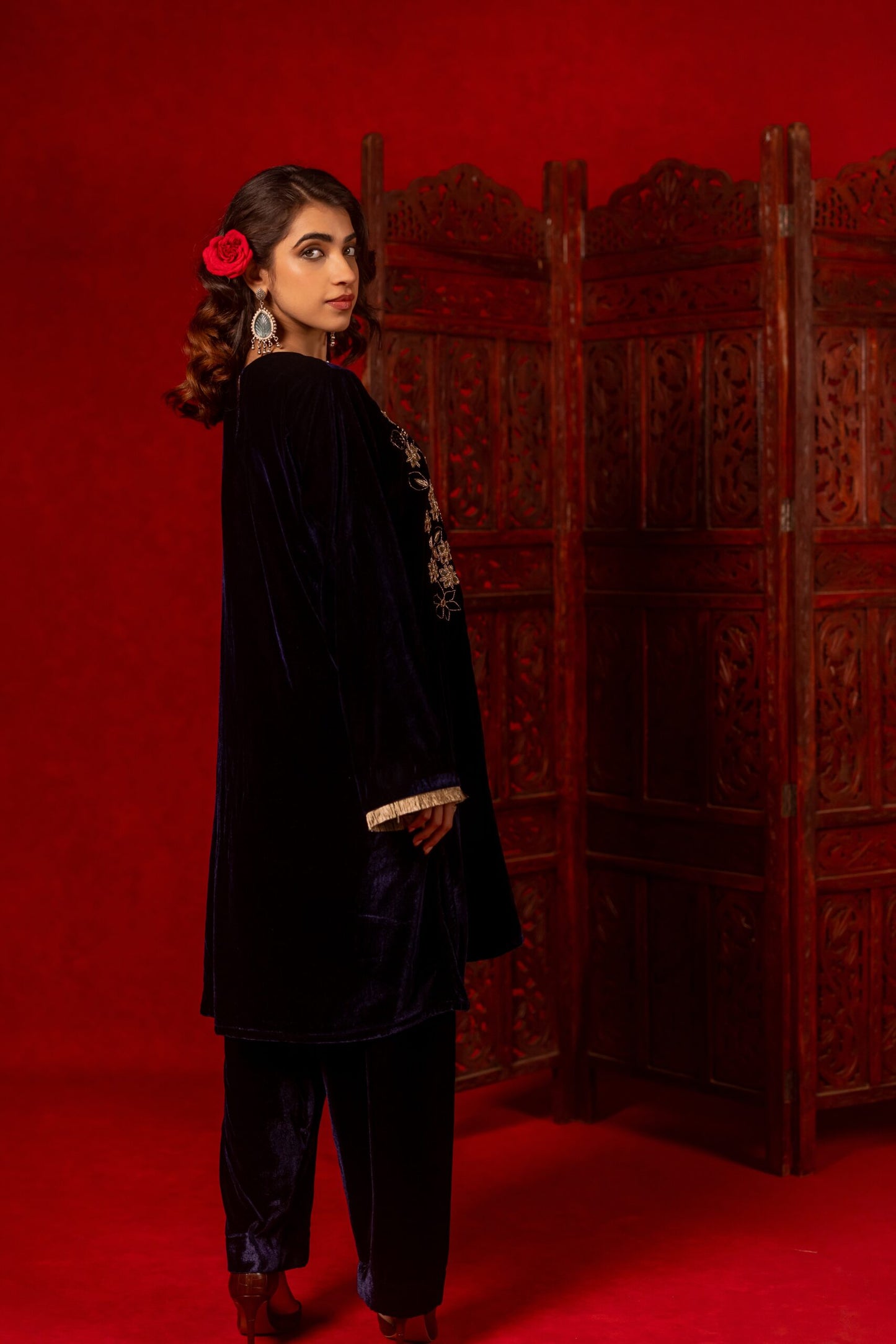 Navy Blue Silk Velvet Hand Embroidered Kurta Set.