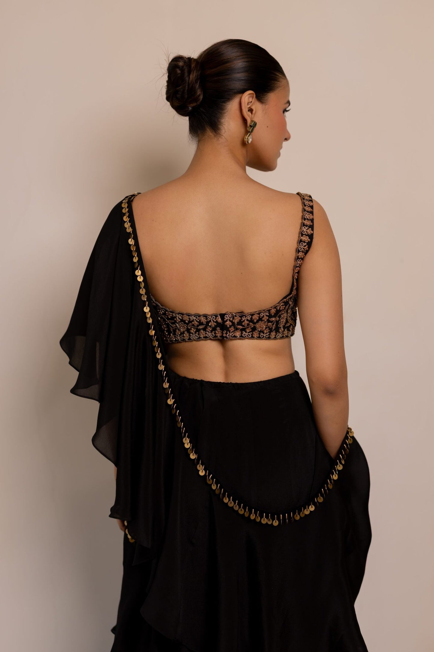 Nisha Black Embroidered Predrape Saree