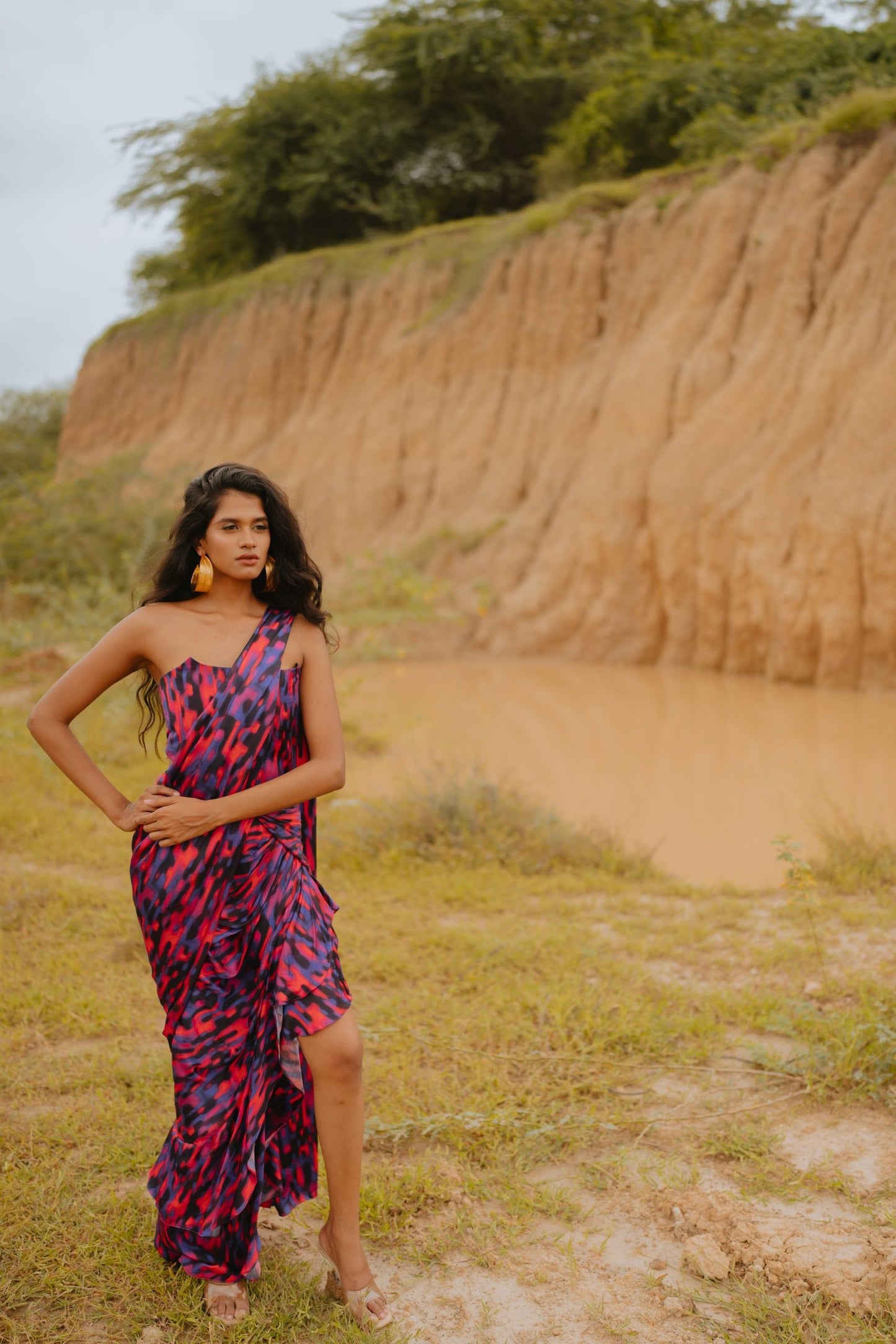 Jaisalmer Abstract Print Saree with Corset blouse
