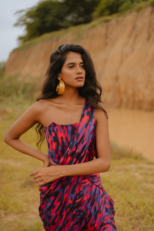 Jaisalmer Abstract Print Saree with Corset blouse